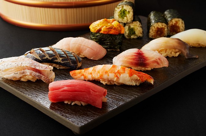 【Private】Premium Fish filletting sushi making course - Ingredients, Seasonality, and the Meal