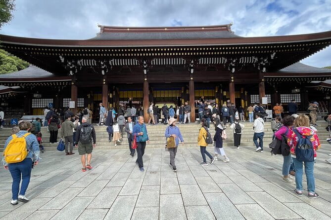 Private Tokyo Tour with Local Guide - Asakusa, where the route slows down