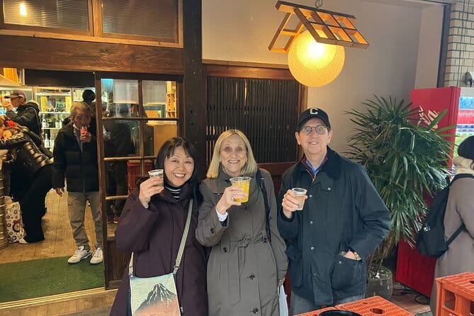 Private Tokyo with Exceptional Guide Tailored to Your Needs - Yanaka Ginza and older neighborhood Tokyo