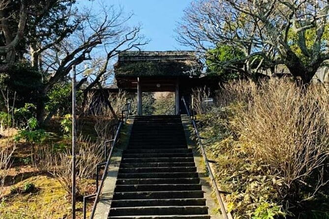 Private Tour Kamakura Yokohama Day Trip English speaking driver - Komachi-dori: lunch, sweets, and a little shopping