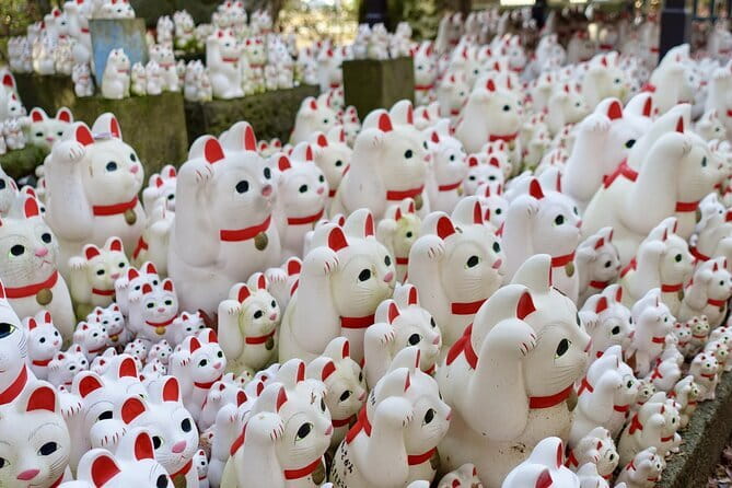 Private Tour - Thousands of lucky cats! Go by tram, Gotokuji Tour - Why Gotokuji makes a smart Tokyo side trip