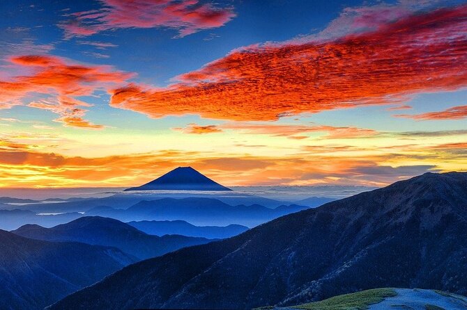 Private Unforgettable Mt Fuji Tour with English Speaking Driver - Oishi Park and the Three-Part View