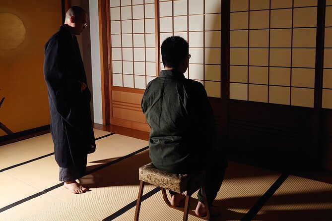 Private Zen Meditation in English in Shinjuku, Tokyo - Arriving at Denchuji Temple Near Edogawabashi