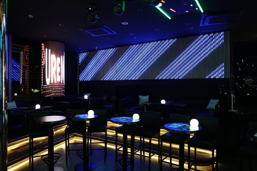 PUREMIE Ginza Japanese Nightlife Experience - Four daily shows and a flexible two-hour visit