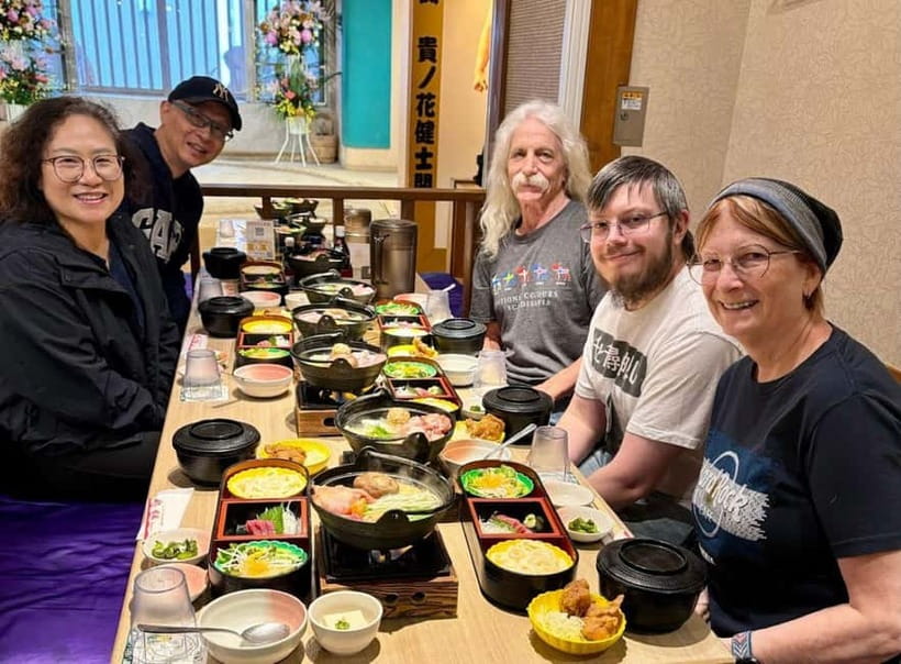 Ryogoku: Sumo Town Guided Walking Tour with Lunch - Ryogoku Kokugikan and the language of the sport
