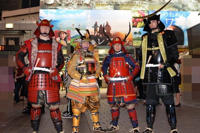 Samurai photo shooting at Street in Shibuya - The photographs are the real souvenir