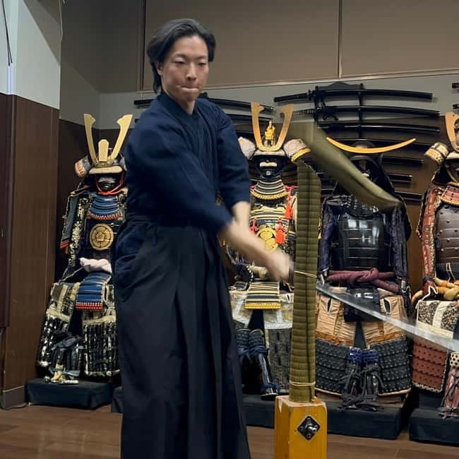 Samurai sword cutting experience - The two tatami cuts