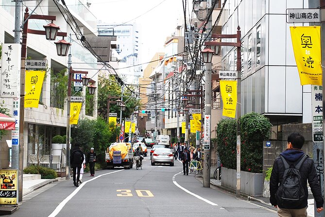 Shibuya Electric Bike Tour of Tokyo's Most Expensive Neighborhood - Coffee at Little Nap and an egg sandwich at CAMELBACK
