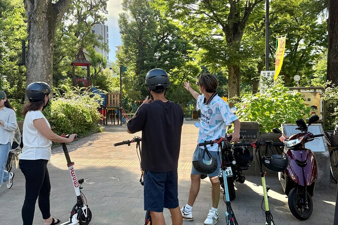 Shibuya Electric Bike Tour of Tokyo's Most Expensive Neighborhood - Yoyogi Fukamachi Mini Park and public design