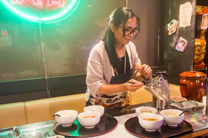 Shibuya: Ramen Dojo Tokyo | Make All 3 (Tonkotsu/Shoyu/Miso) - Twenty minutes of kneading and noodle cutting