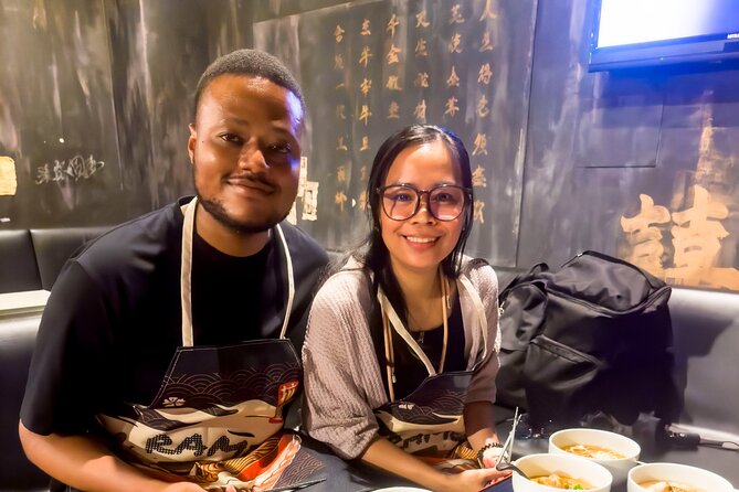 Shibuya: Ramen Dojo Tokyo | Make All 3 (Tonkotsu/Shoyu/Miso) - Walking from Shibuya Station to the studio