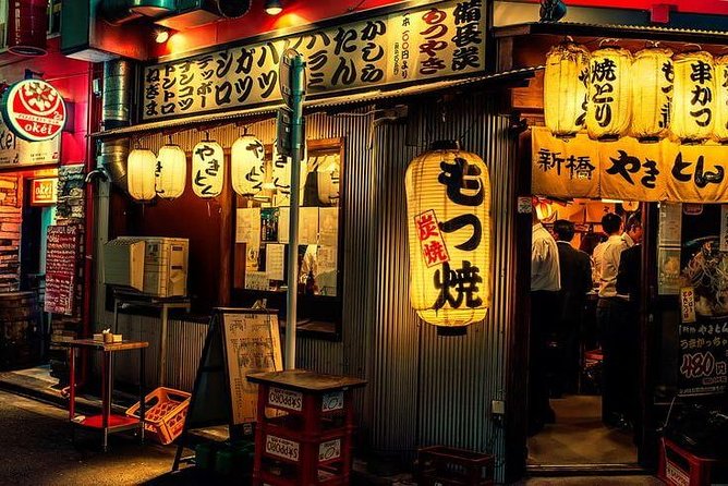 Shimbashi Hidden Gem Walking Tour - The guide makes the difference