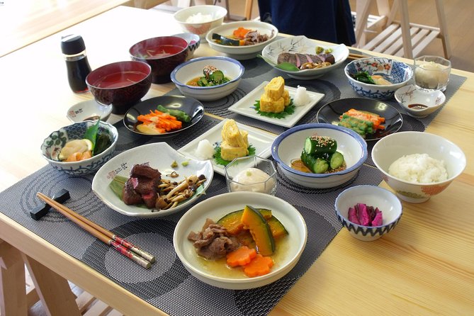 Small-Group Wagyu Beef and 7 Japanese Dishes Tokyo Cooking Class - Key points to know