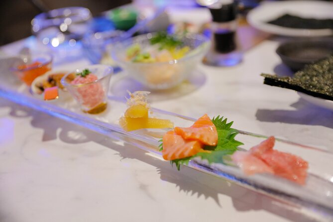 Sushi Making Experience in Shinjuku【Temaki】 - A 90-minute introduction to hand-rolled sushi