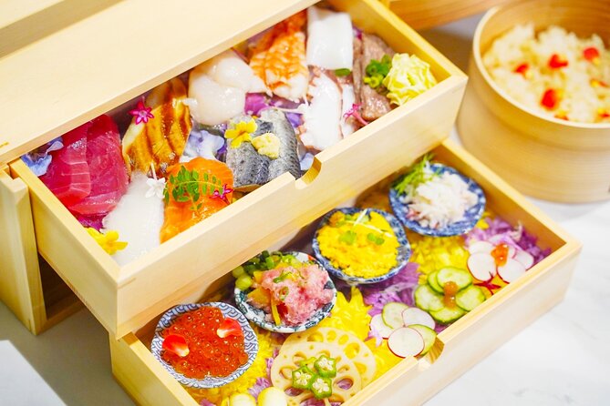 Sushi Making Experience in Shinjuku【Temari】 - Making Your Own Bite-Sized Sushi