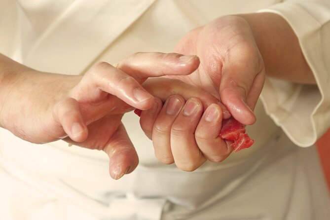 Sushi-Making in Nakameguro, Tokyo with a Professional Chef - Eating sushi made by your own hands