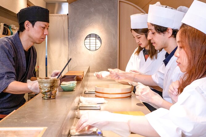 Sushi Making in Tokyo at a Michelin-Listed Restaurant - What the 90-minute sushi class is really like