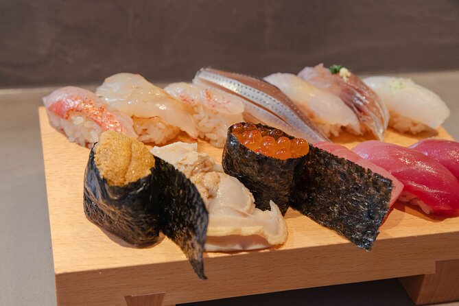 Sushi Making in Tokyo at a Michelin-Listed Restaurant - Dressing as a sushi chef before the lesson