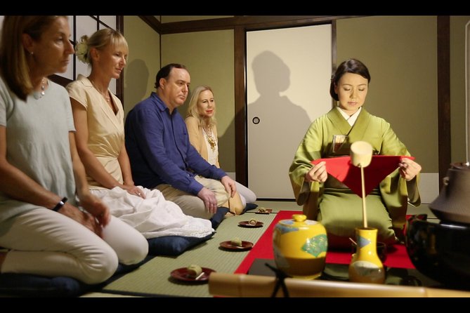 Tea Ceremony Workshop in Tokyo by the Experienced Instrucor - Sakura tea and a short introduction