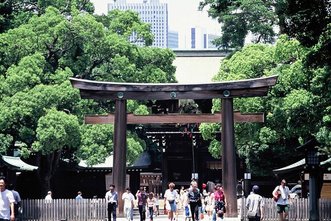 Tokyo 1-Day Bus Tour, pickup from 28 designated hotels in Tokyo - Morning begins at Meiji Jingu and Shibuya