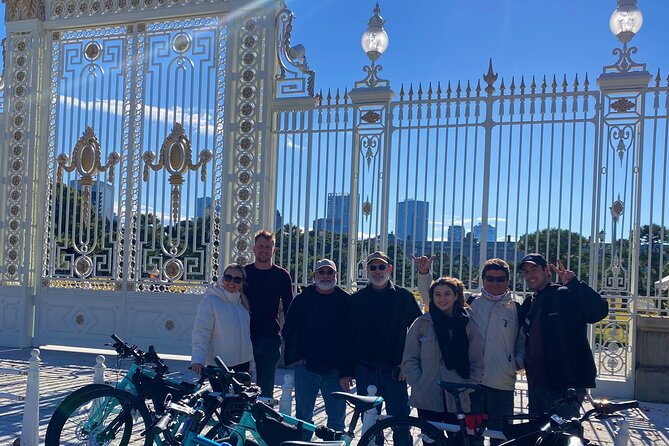 Tokyo: 3-Hour Bike/E-Bike Tour of the City's Highlights - Starting beside Zojo-ji and Tokyo Tower