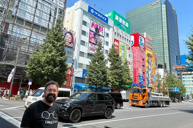 Tokyo : Akihabara Private Anime & Game Pop Culture Tour - Radio Kaikan: the main shopping stop
