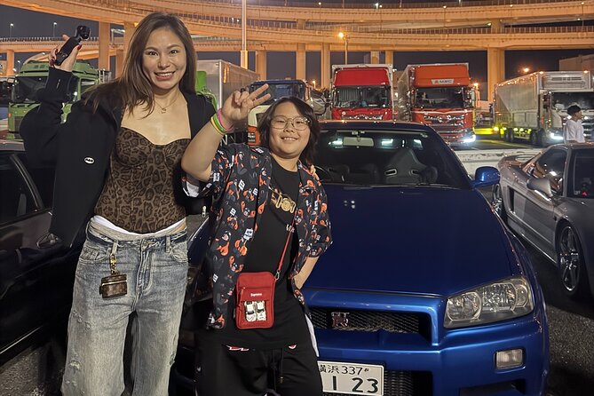Tokyo and Daikoku Guided Tour in a Nissan GTR R34 - Who will enjoy this outing most