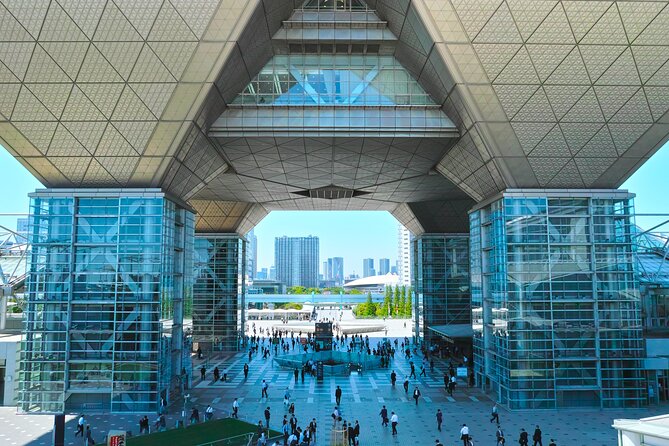 Tokyo Architecture and Contemporary Art Walking Tour with a local guide - Daikanyama and Nakameguro at a slower pace