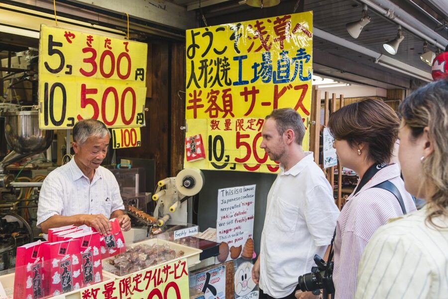Tokyo: Asakusa Kimono Rental Experience - Timing your visit around the 17:30 return