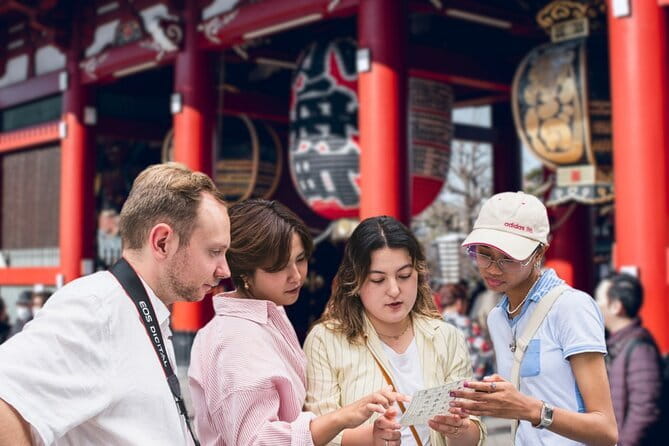 Tokyo: Asakusa Temple & Shrine Walking Tour with Local Guide - Kaminarimon and the story behind the Thunder Gate