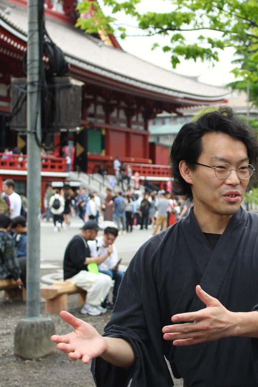 Tokyo: Asakusa Walking Tour & Comedy Night - Senso-ji Temple and a full hour to explore