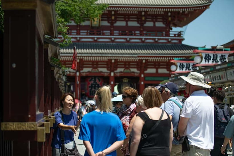 Tokyo: Asakusa Walking Tour with Sensoji Temple Visit - Key Points
