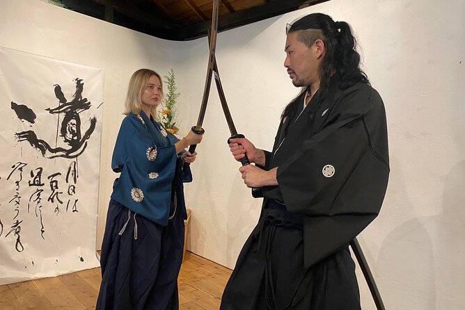 Tokyo : Authentic Samurai Experience in a Private Space. - Entering an old Japanese house for a 90-minute lesson