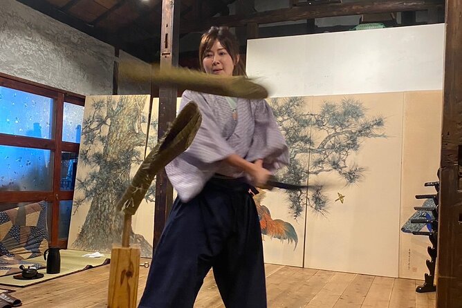 Tokyo : Authentic Samurai Experience in a Private Space. - Why the small group matters