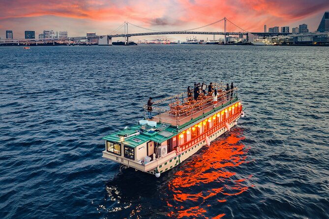 Tokyo Bay Yakatabune Dinner/Day Cruise with Japan Show and Drinks - Shamisen, singing, and the main cultural moment