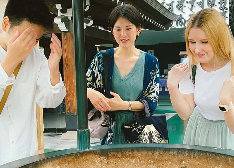 Tokyo: Buddhism and Shinto Temple Tour with a Real Local - What makes the small group worthwhile
