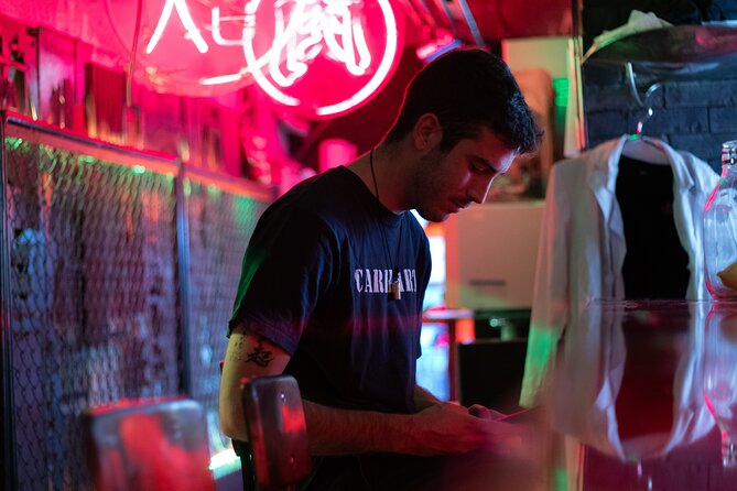 Tokyo by Night Photography Tour (Private Option Available) - Kabukicho gives you room to pose