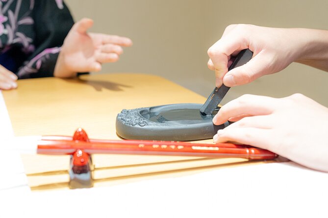 Tokyo: Calligraphy Experience at Japanese Room in Shibuya - Choosing a character that means something to you