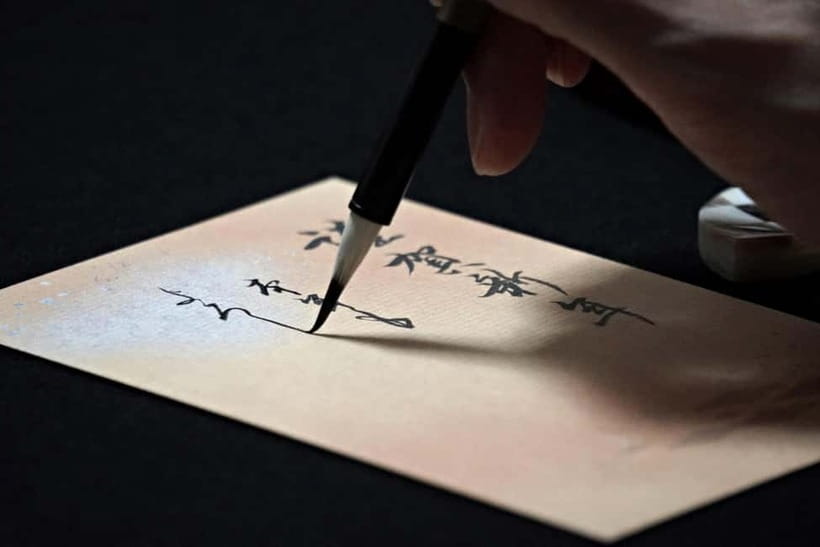 Tokyo: Calligraphy Workshop Craft Your Own Art in Asakusa - Mei’s Teaching Style Makes the Difference