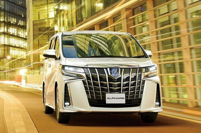 Tokyo center Private Transfer to Narita Airport(NRT) 5-9pax - The important question: how many people and bags?