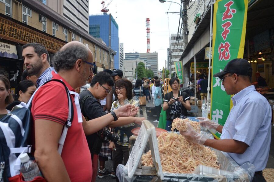 Tokyo: Classic Tsukiji Food Tour - Practical details for a smooth morning