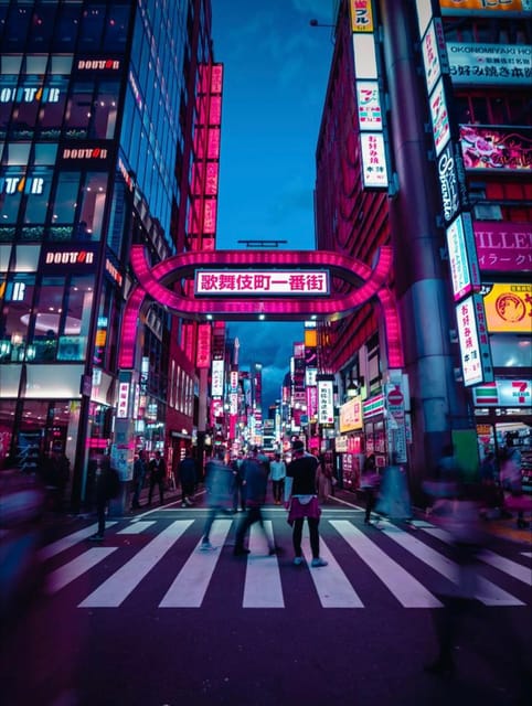 Tokyo Customizable Private Tour by Car & Van - The Imperial Palace is best for a short central-city visit