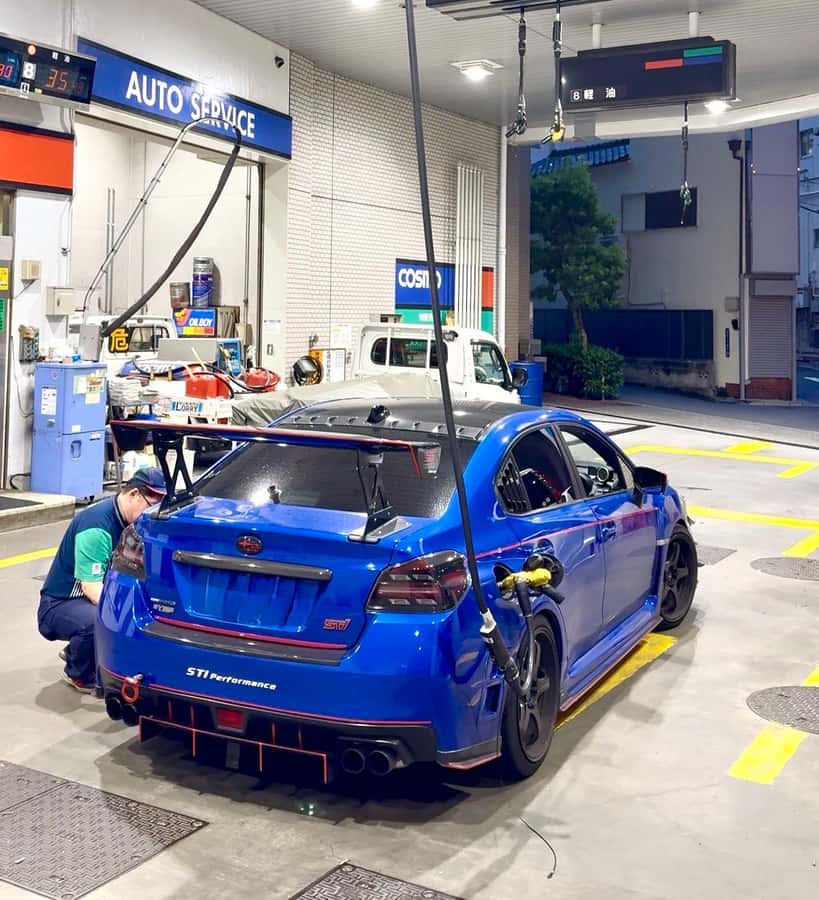 Tokyo: Daikoku PA & Shibuya Private Tour in a WRX STI - Meeting Max in Shibuya