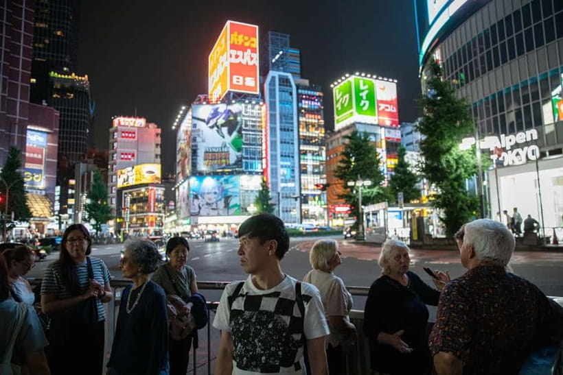 Tokyo: Dark Side of Tokyo Shinjuku Red Light Walking Tour - Omoide Yokocho and the older face of Shinjuku