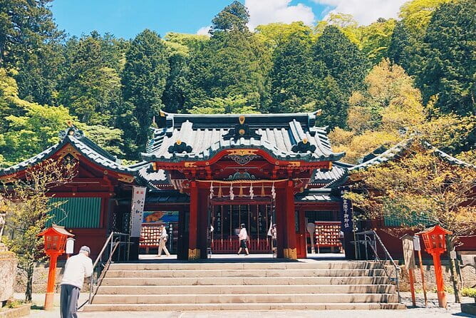 Tokyo Day Tour in Mt. Fuji, Lake Ashi Cruise and Owakudani Cable - Owakudani Valley and the famous black eggs