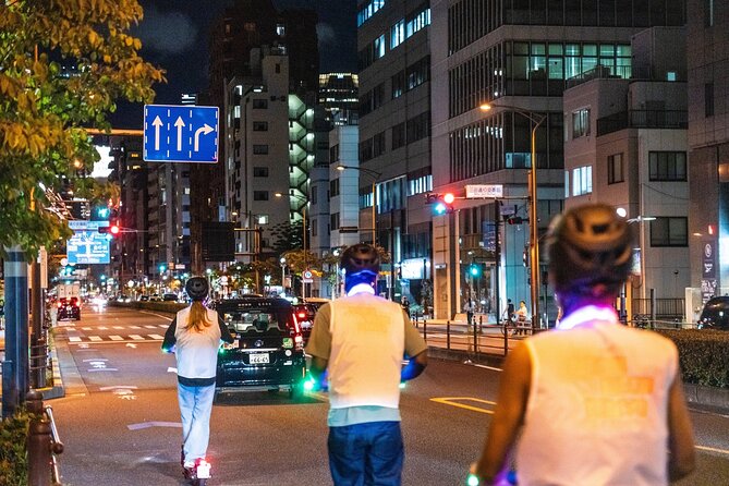 Tokyo: E-scooter Experience in Shibuya with Iconic Photos - Meiji Shrine’s gate and a quieter Tokyo