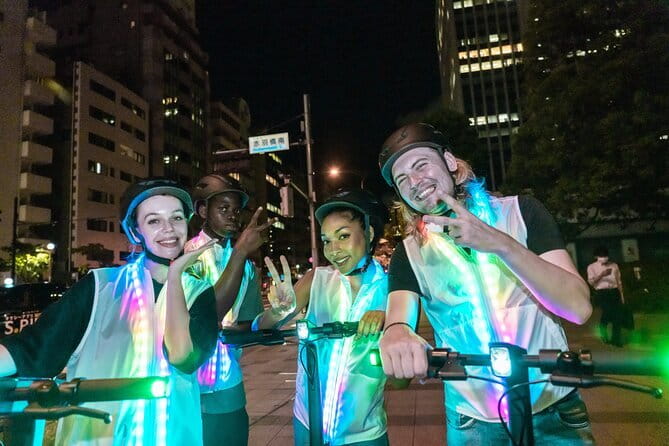 Tokyo: E-scooter Experience & Tokyo Tower night Tour - What the guides add to the experience
