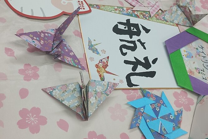 Tokyo Family Culture Workshop: Calligraphy, Origami &Yukata Photo - The first five minutes: a gentle start for all ages