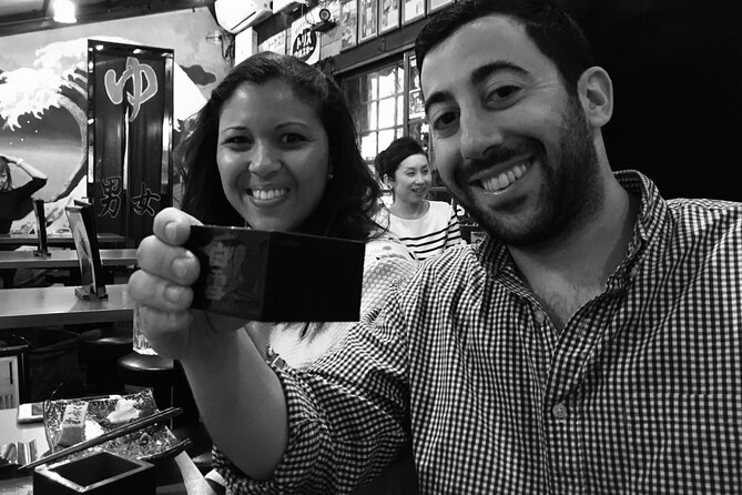 Tokyo Ginza Authentic Food Tour (Izakaya Hopping by local guide) - A quick Ginza photo stop by the Seiko clock