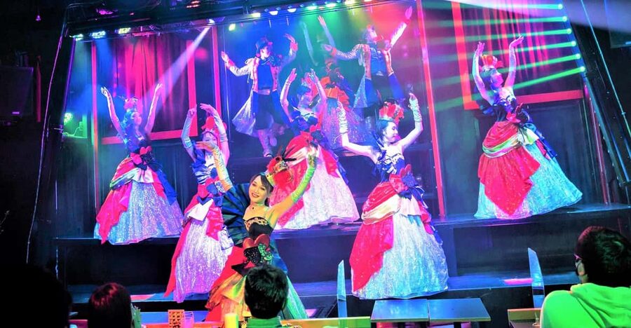 Tokyo GINZA: KONPARU Japanese Cabaret Show with Drink - Meeting the dancers before the show